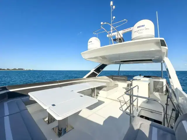 Galeon 640 Fly