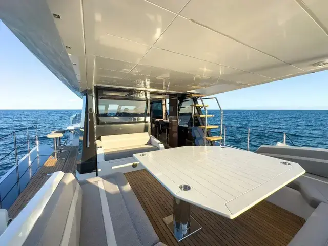 Galeon 640 Fly