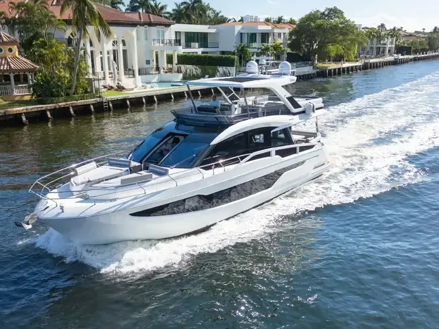 Galeon 640 Fly