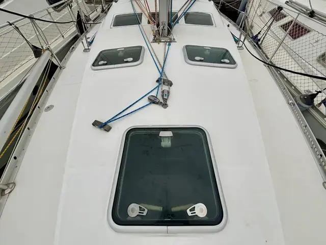 Beneteau Oceanis Clipper 373