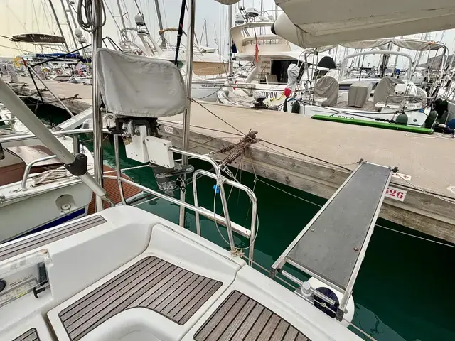 Beneteau Oceanis Clipper 373