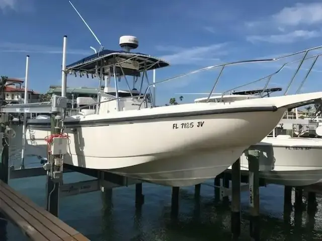 Boston Whaler 260 Outrage