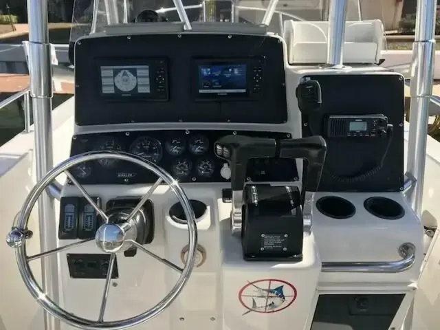 Boston Whaler 260 Outrage