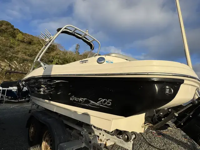 Sea Ray 205 Sport