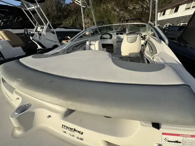 Sea Ray 205 Sport