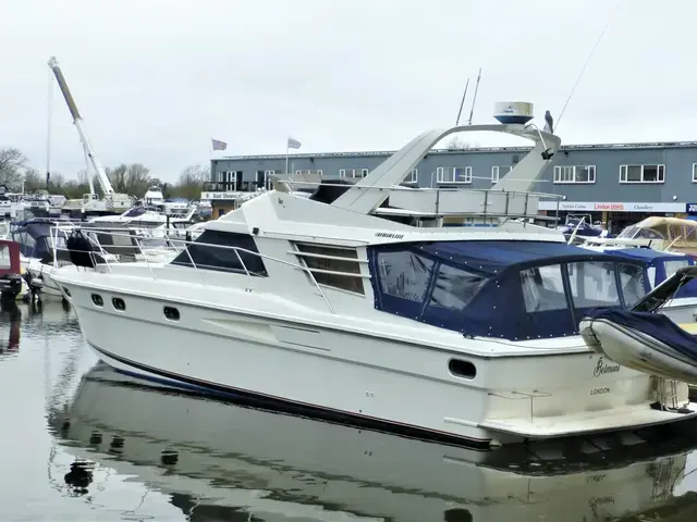 Fairline 50