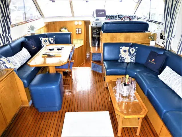 Fairline 50