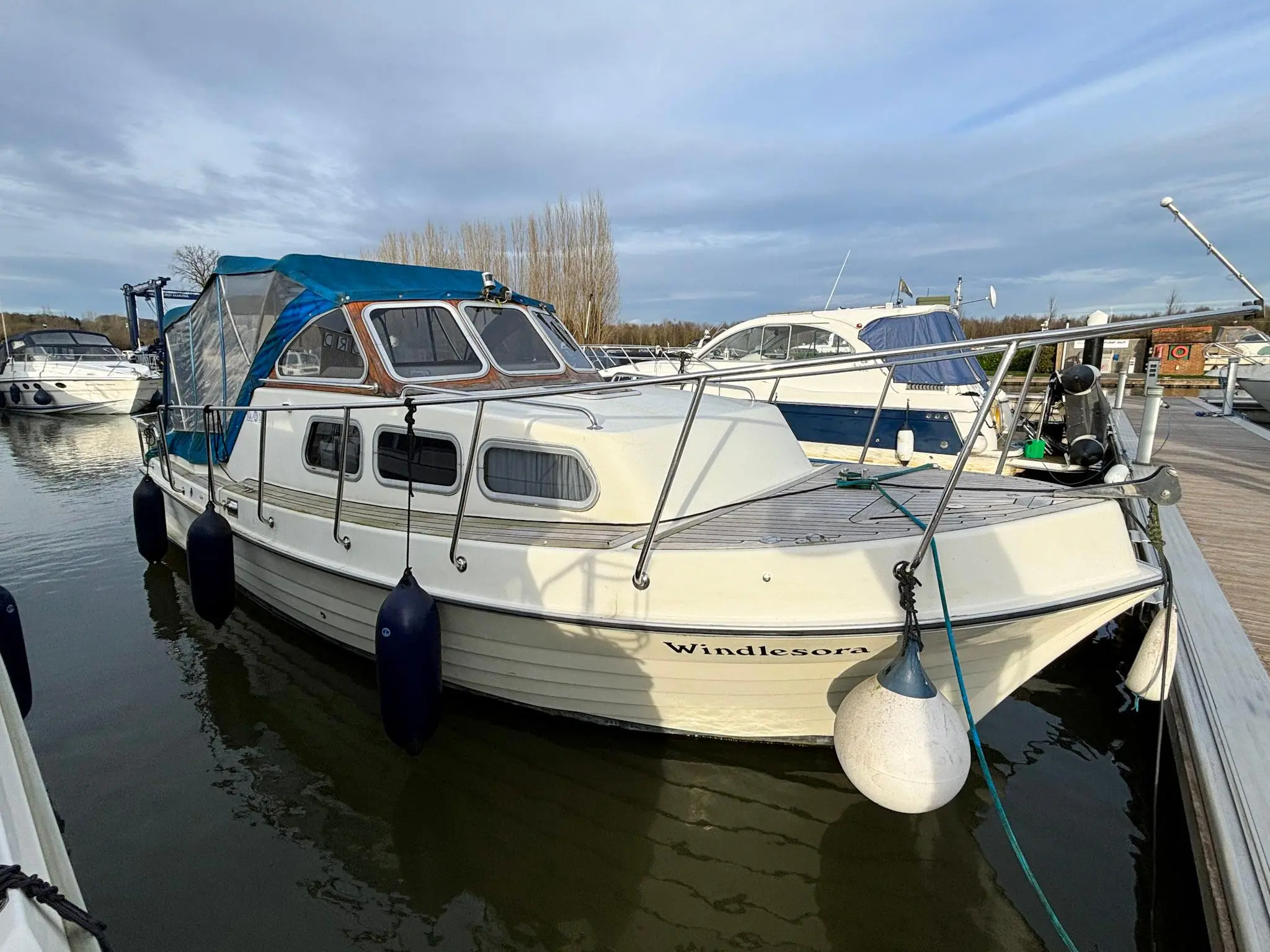 2005 Viking viki 26