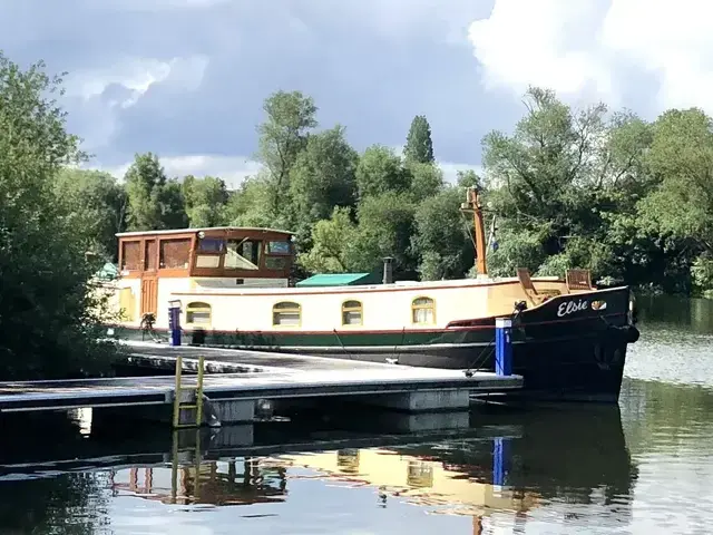 Delta Replica Dutch Barge 57