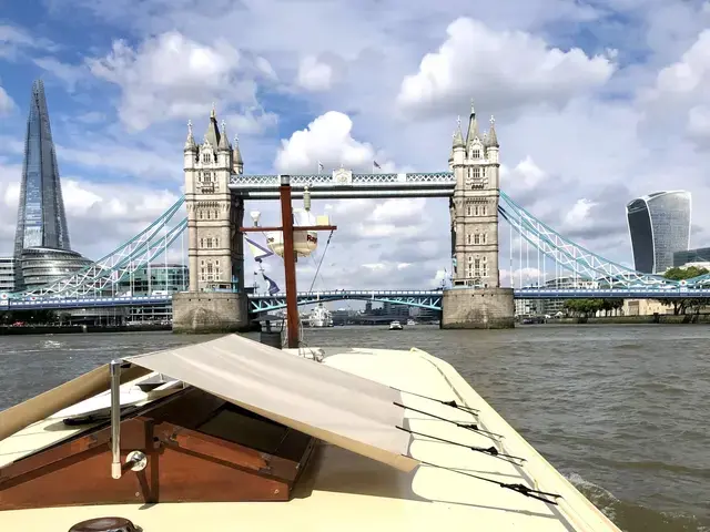 Delta Replica Dutch Barge 57