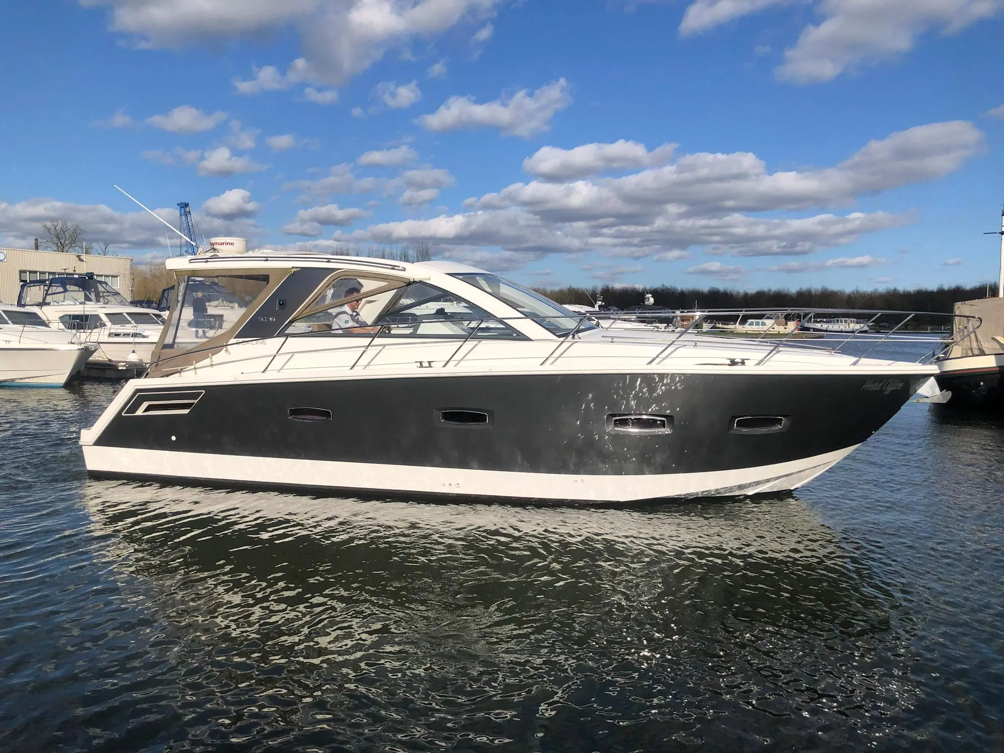 2011 Sealine sc35