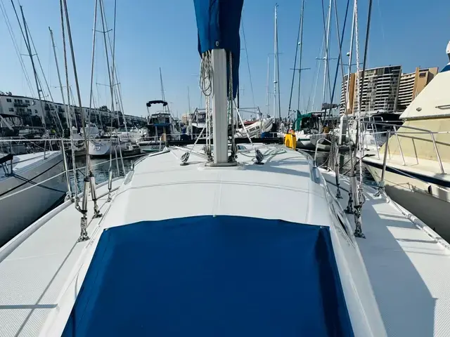 Catalina 320