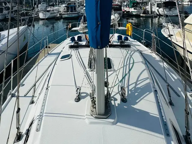 Catalina 320