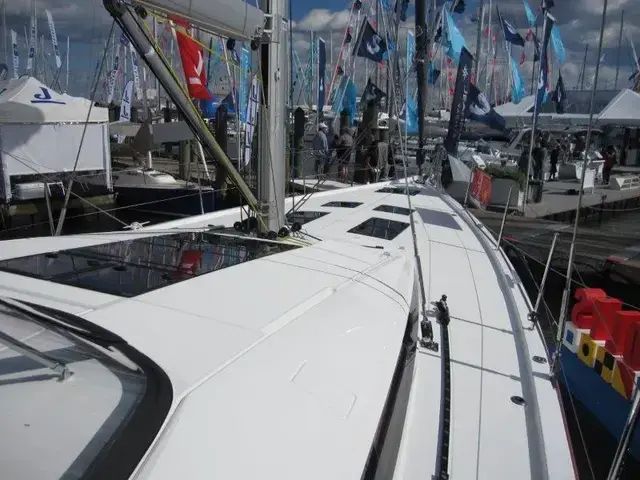 Jeanneau 60