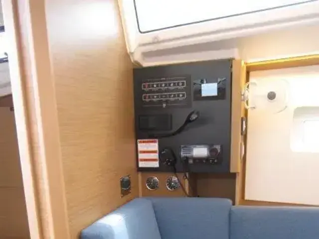 Jeanneau Sun Odyssey 350