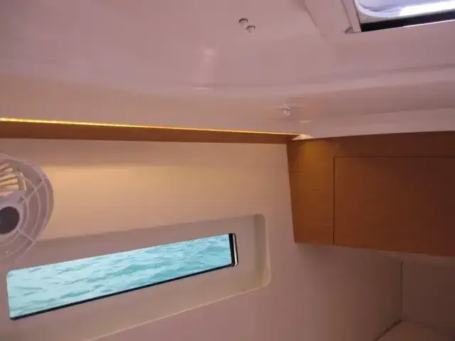 Jeanneau Sun Odyssey 350