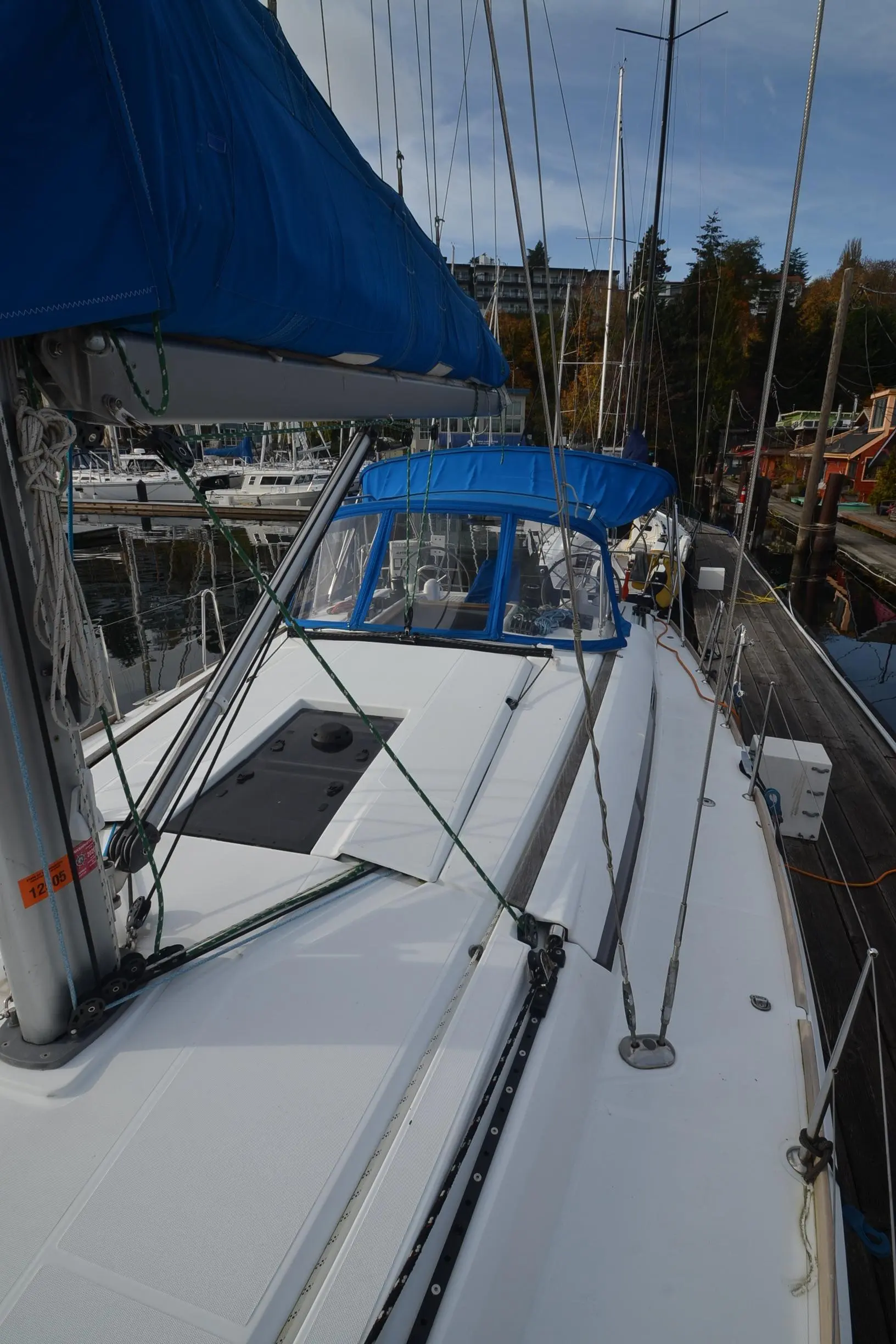 2012 Jeanneau sun odyssey 409