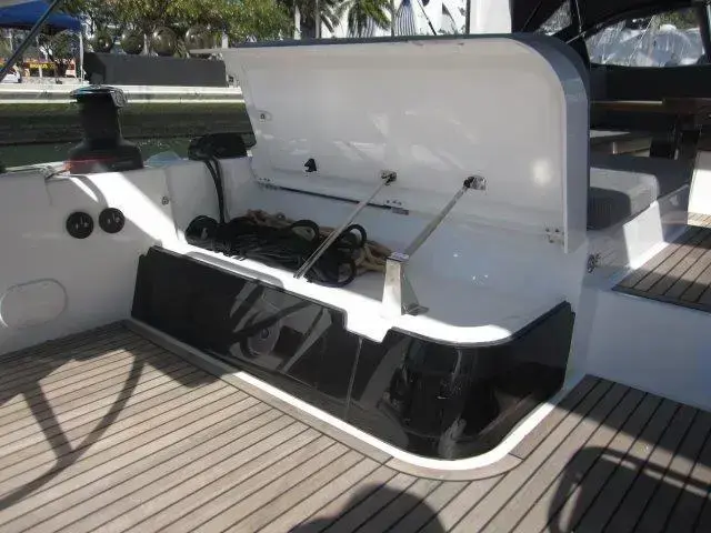 Jeanneau Yacht 65