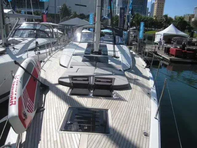 Jeanneau Yacht 65