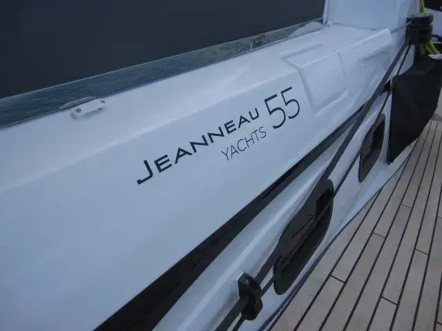 Jeanneau 55