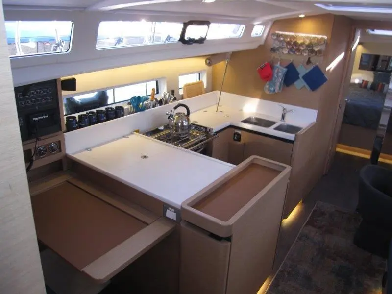 2021 Jeanneau sun odyssey 440