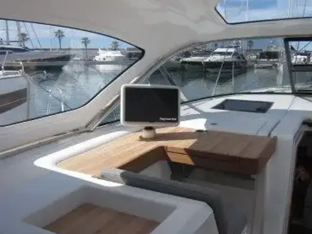 Jeanneau 55