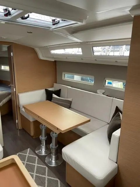 2020 Jeanneau sun odyssey 410