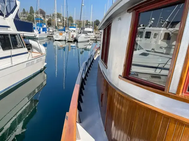 Custom Trawler Motor Yacht