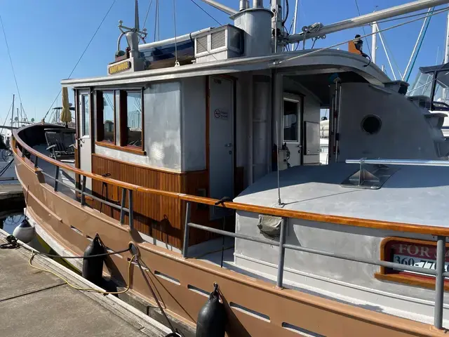 Custom Trawler Motor Yacht