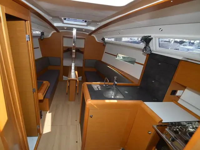 Jeanneau Sun Odyssey 349