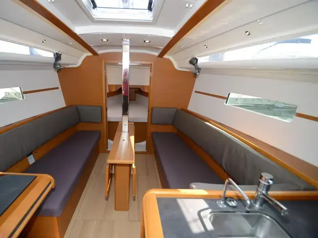 Jeanneau Sun Odyssey 349