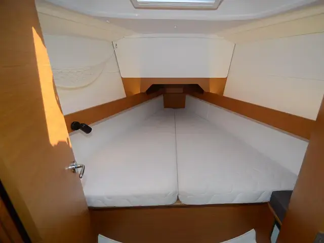 Jeanneau Sun Odyssey 349