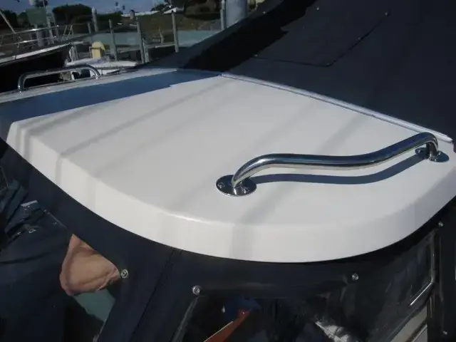 Pacific Seacraft Crealock 37