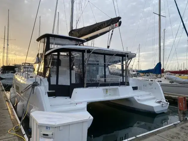 Lagoon 42