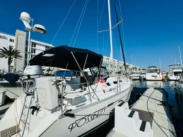 Beneteau Oceanis Clipper 393