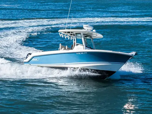 Boston Whaler 250 Outrage