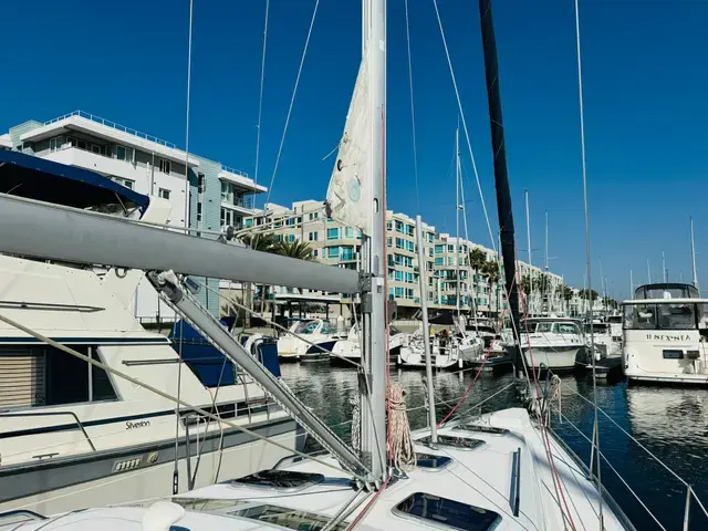 Beneteau Oceanis Clipper 393