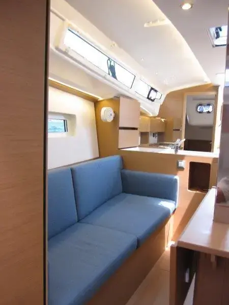 2025 Jeanneau sun odyssey 350