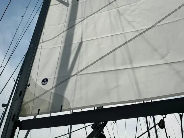 Beneteau Oceanis Clipper 393