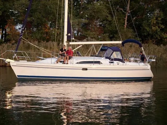 Catalina 355