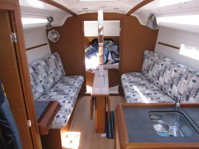 2022 Jeanneau sun odyssey 349