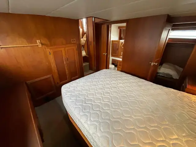 Cooper PROWLER AFT CABIN