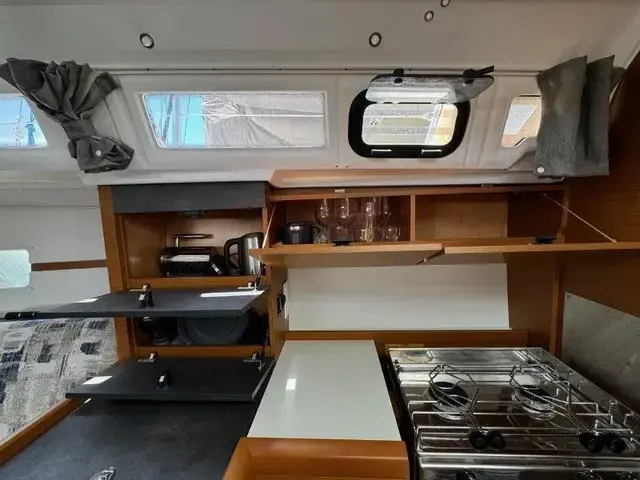 Jeanneau Sun Odyssey 349