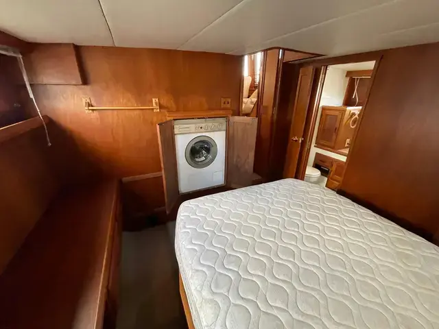 Cooper PROWLER AFT CABIN