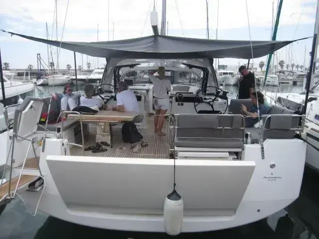 Jeanneau 55