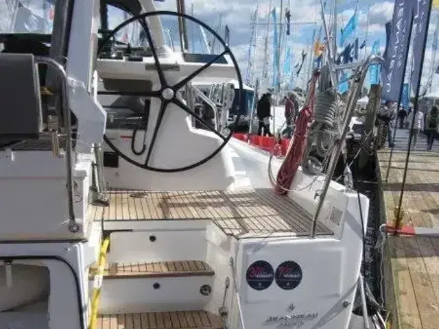 Jeanneau 60