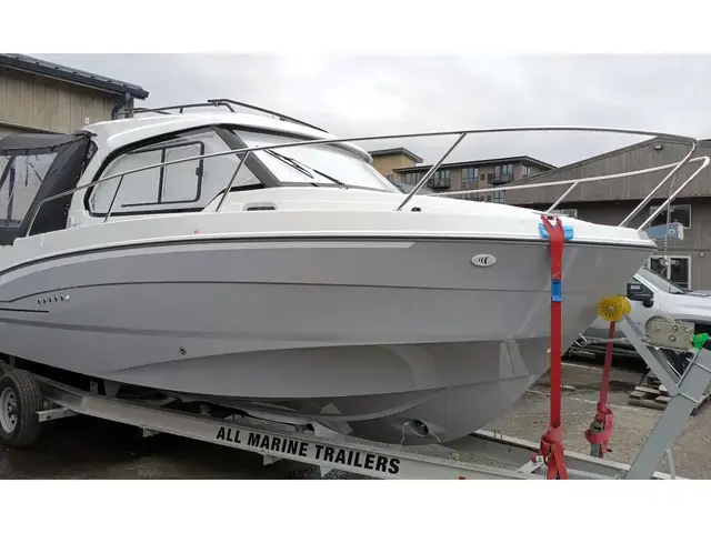 Beneteau Antares 8.8