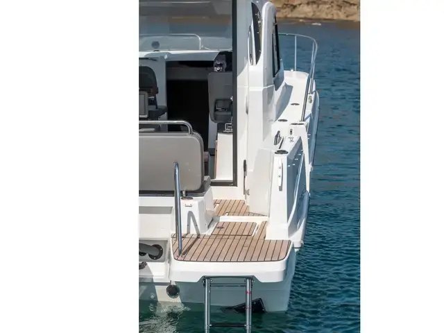 Beneteau Antares 8 V2 Cruising