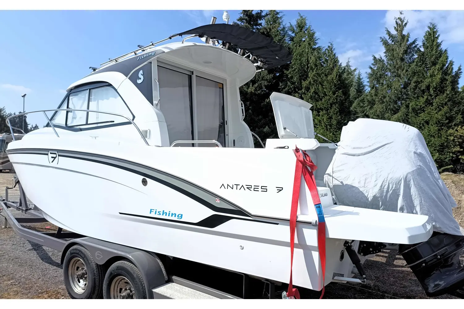 2023 Beneteau antares 7 fishing