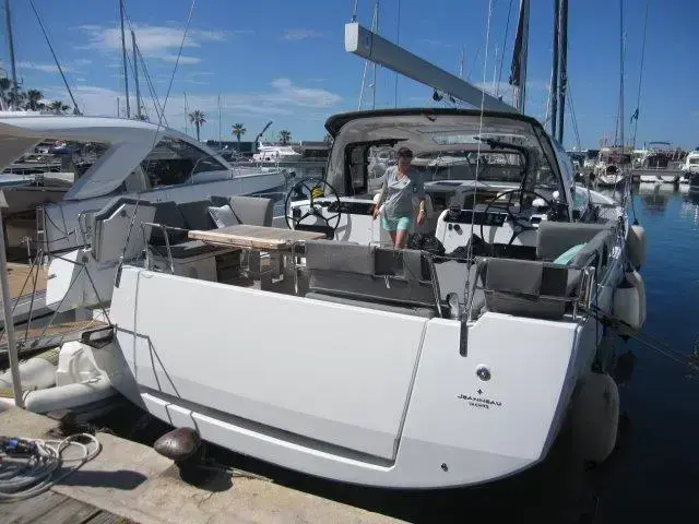 Jeanneau 55